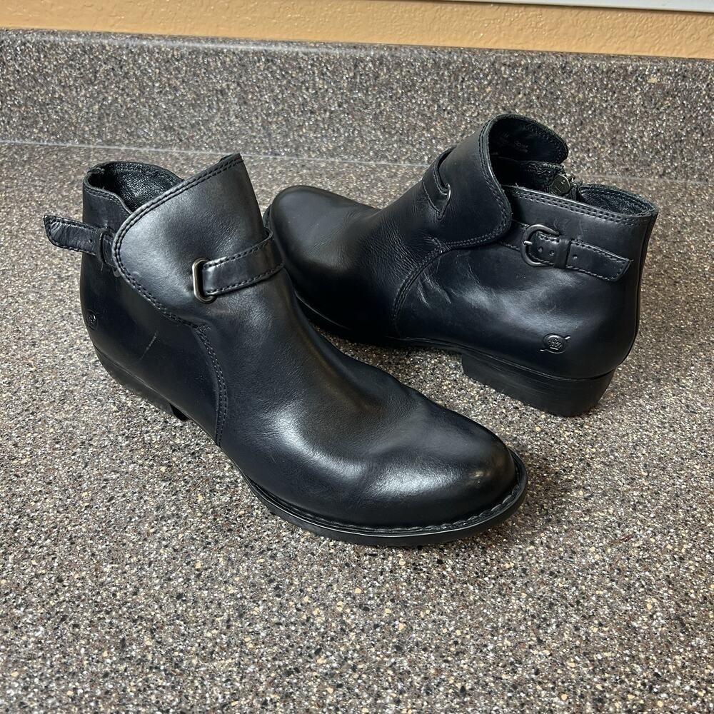 Born Black Leather Ankle Booties Womens Size 9.5 M Comfort Casual Shoes Low Heel